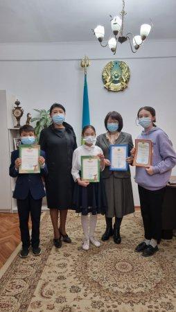 «Шымкент қаласының орталықтандырылған көпшілік кітапханалар жүйесі» КММ «Кітап оқитын Шымқала» буккроссинг көше кітапханаларының ашылу іс-шарасы